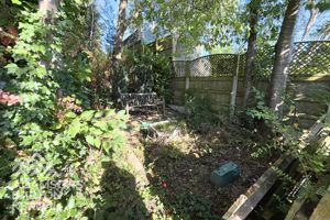 Photo 8- click for photo gallery